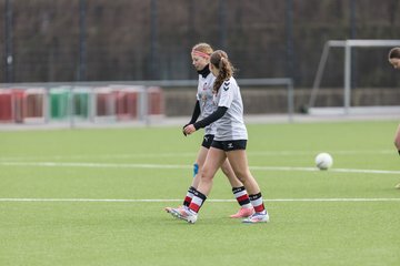 Bild 182 - wCJ Eimsbuettler TV : Altona 93 - Ergebnis: 1:1